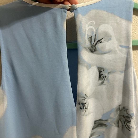 Calvin Klein Trapeze Knee Length Floral Baby Blue Dress Sz. 8 - Picture 7 of 9
